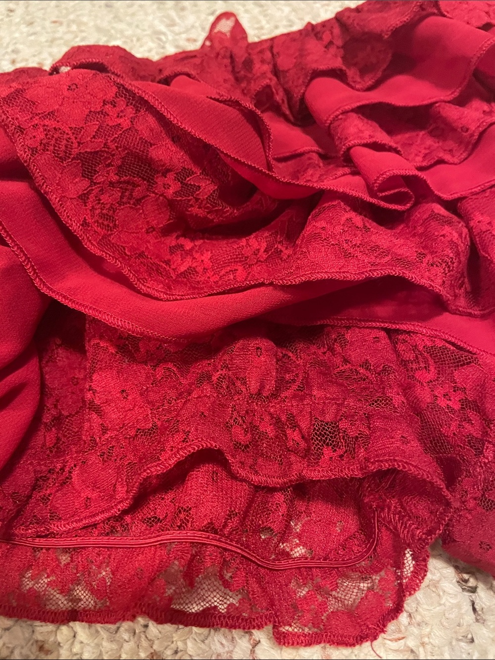 Red Ruffle Lace Shorts - Picture 4 of 4